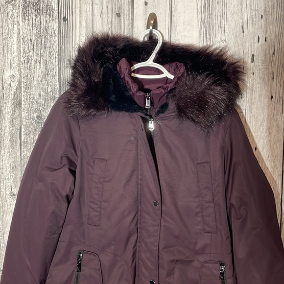 1 Madison Expedition Winter Jacket Faux Fur Hood, Burgundy - Picture 3 of 11